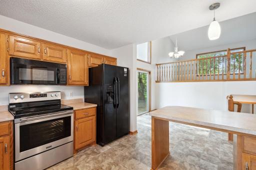 13050 9th Avenue N, Zimmerman, MN 55398