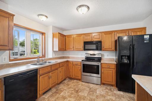 13050 9th Avenue N, Zimmerman, MN 55398