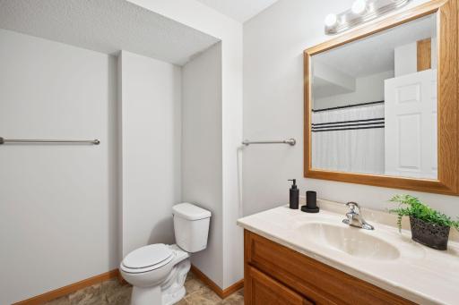 13050 9th Avenue N, Zimmerman, MN 55398