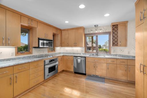 4646 Lords Street NE, Prior Lake, MN 55372