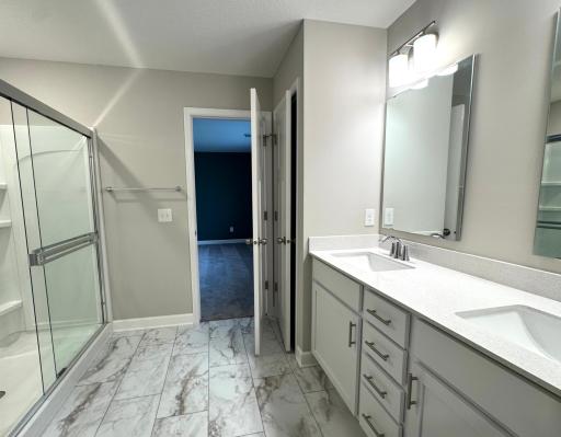5022 Useppa Trail, Saint Paul, MN 55129