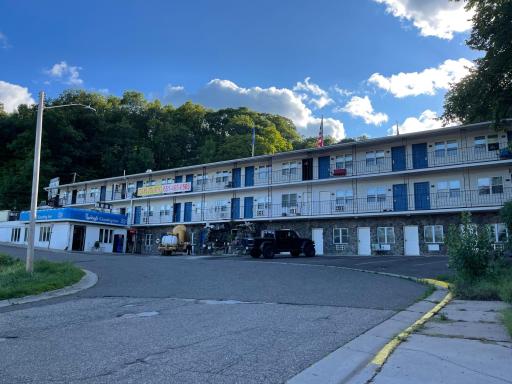 This is how the hotel looked before the fire.
