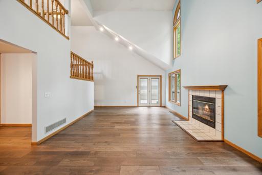 7813 W 111th Street, Bloomington, MN 55438