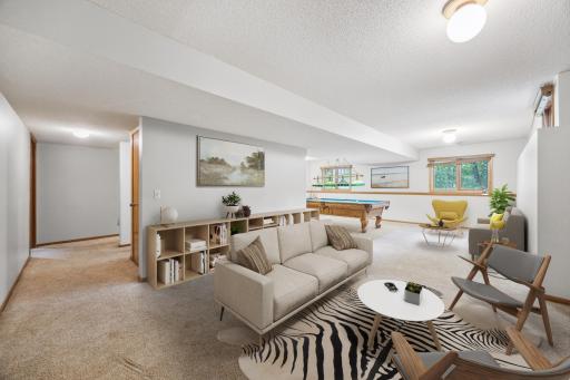 7813 W 111th Street, Bloomington, MN 55438