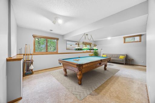 7813 W 111th Street, Bloomington, MN 55438