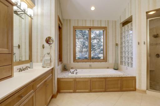 10025 Adam Avenue, Inver Grove Heights, MN 55077