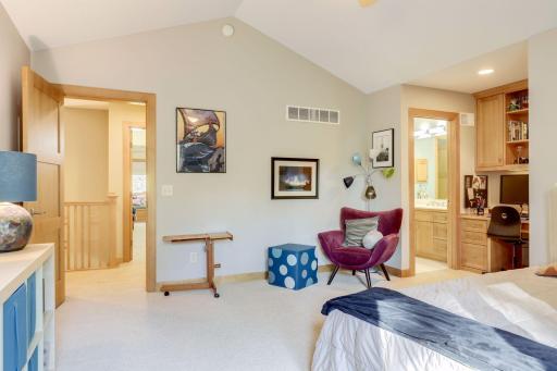 10025 Adam Avenue, Inver Grove Heights, MN 55077