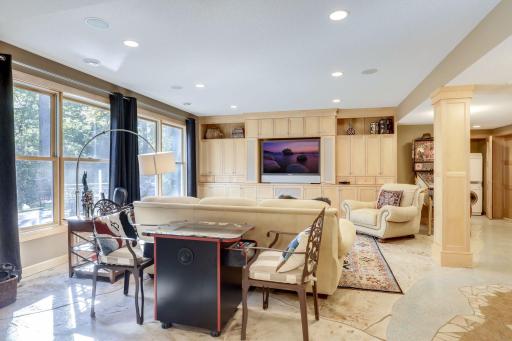 10025 Adam Avenue, Inver Grove Heights, MN 55077
