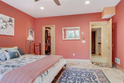 10025 Adam Avenue, Inver Grove Heights, MN 55077