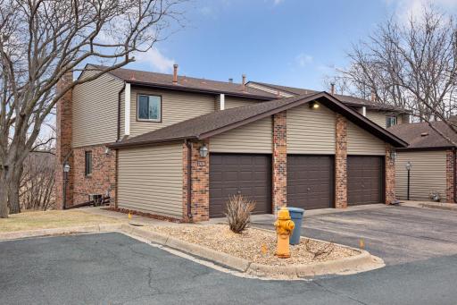 2436 Mendelssohn Lane N, Minneapolis, MN 55427
