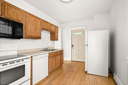 1901 E 5th Street, Duluth, MN 55812