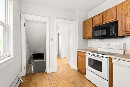 1901 E 5th Street, Duluth, MN 55812