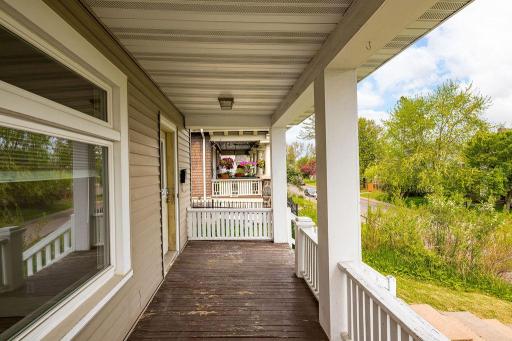 1901 E 5th Street, Duluth, MN 55812