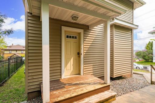 1901 E 5th Street, Duluth, MN 55812