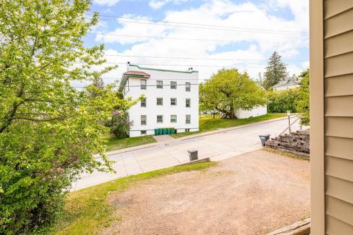 1901 E 5th Street, Duluth, MN 55812