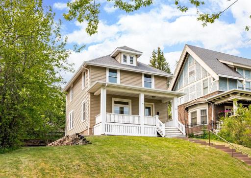 1901 E 5th Street, Duluth, MN 55812