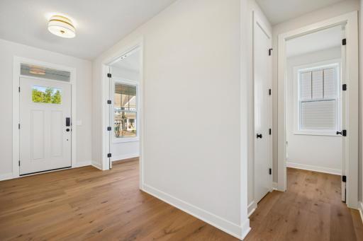 HVW - Abbott - 6501 Timber Arch Dr, Chaska (4).jpg