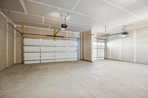 HVW - Abbott - 6501 Timber Arch Dr, Chaska (64).jpg