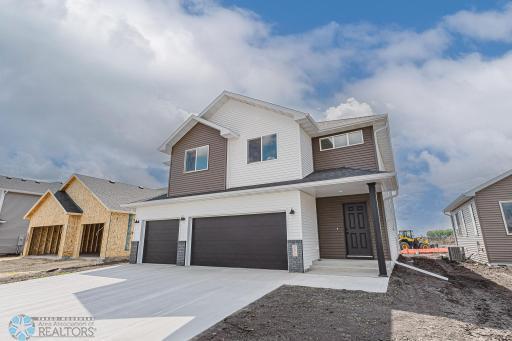 6675 Belding Drive S, Fargo, ND 58104