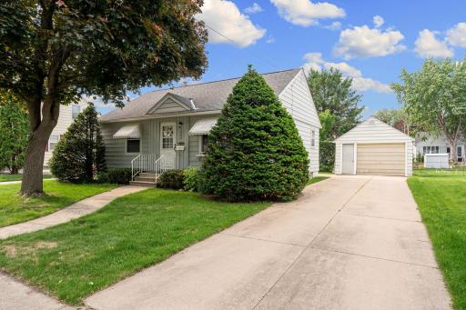 1306 6th Avenue NW, Austin, MN 55912