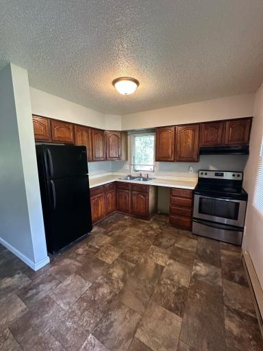 332 E Pleasant Avenue, Ellsworth, WI 54011