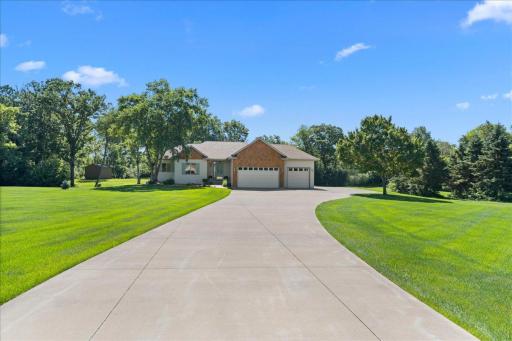 1195 64th Street, Hudson, WI 54016