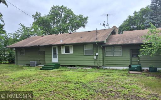 4721 Wingard Lane, Brooklyn Center, MN 55429