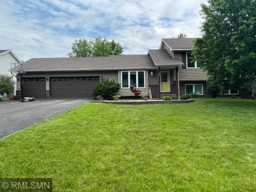 167 Chippewa Road, Loretto, MN 55357