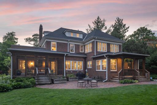 1725 Knox Avenue S, Minneapolis, MN 55403