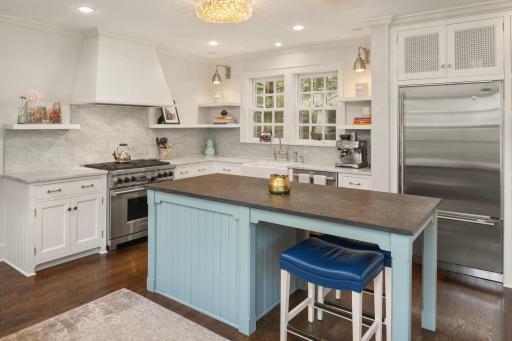 1725 Knox Avenue S, Minneapolis, MN 55403