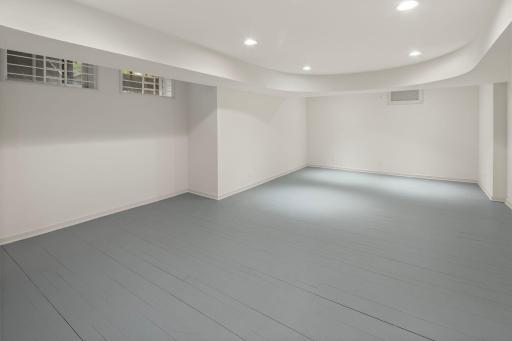 1725 Knox Avenue S, Minneapolis, MN 55403