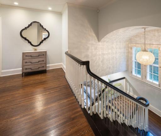 1725 Knox Avenue S, Minneapolis, MN 55403