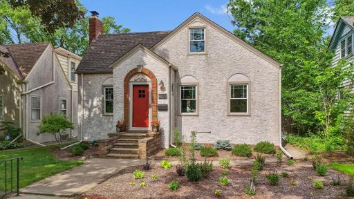 4222 25th Avenue S, Minneapolis, MN 55406