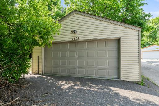 1809 Penn Avenue N, Minneapolis, MN 55411
