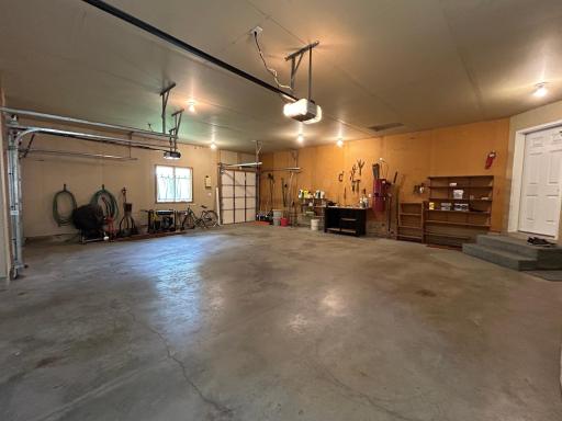 3924 River Oak Circle, Moorhead, MN 56560