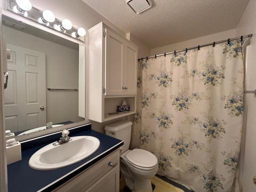 3924 River Oak Circle, Moorhead, MN 56560