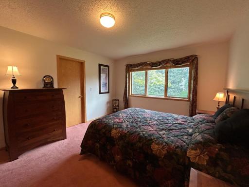 3924 River Oak Circle, Moorhead, MN 56560