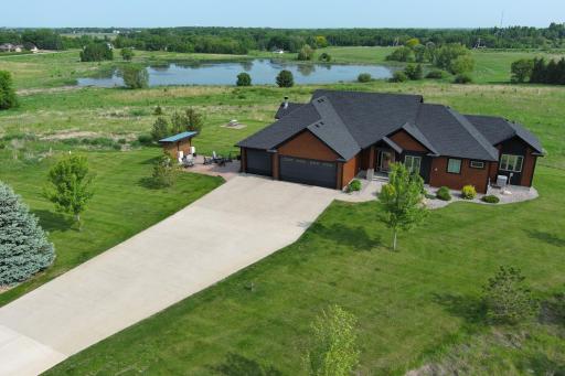 29437 141st Avenue, New Prague, MN 56071