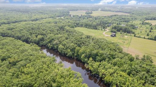 The north boundary of this amazing property is the 322 feet of the Snake River. Feeling fishy? There is a public access within a quarter mile. Or Kayak or Paddleboard from the property.