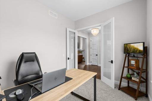 16907 Valley Road, Eden Prairie, MN 55347
