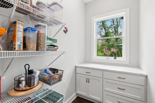 16907 Valley Road, Eden Prairie, MN 55347