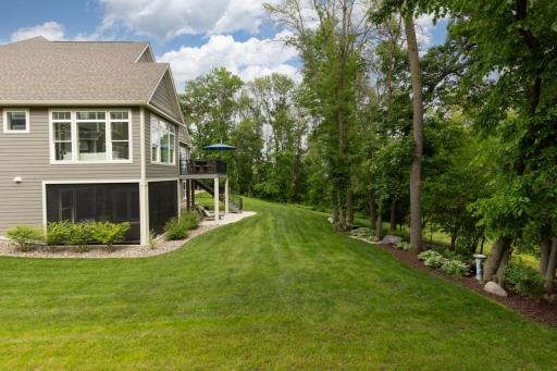16907 Valley Road, Eden Prairie, MN 55347