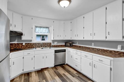 411 N 6th Street, Lake City, MN 55041