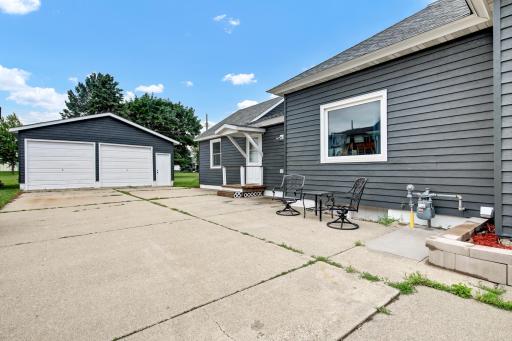 411 N 6th Street, Lake City, MN 55041