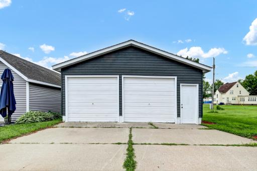 411 N 6th Street, Lake City, MN 55041