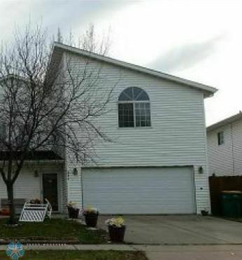 825 12th Avenue W, West Fargo, ND 58078