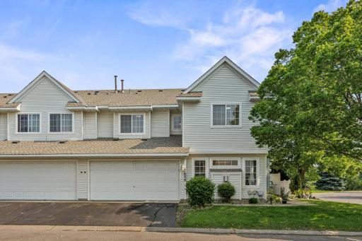 7838 Harvest Lane, Chanhassen, MN 55317