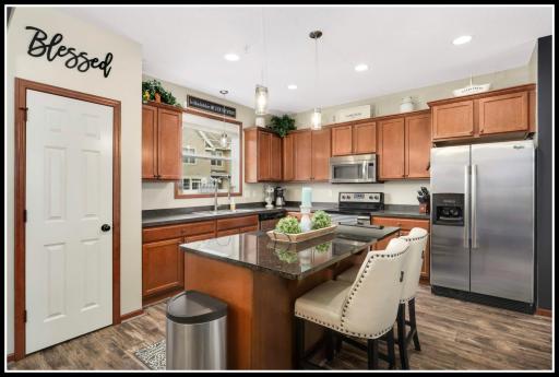 8065 Kirkwood Lane N, 82, Maple Grove, MN 55369