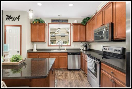 8065 Kirkwood Lane N, 82, Maple Grove, MN 55369
