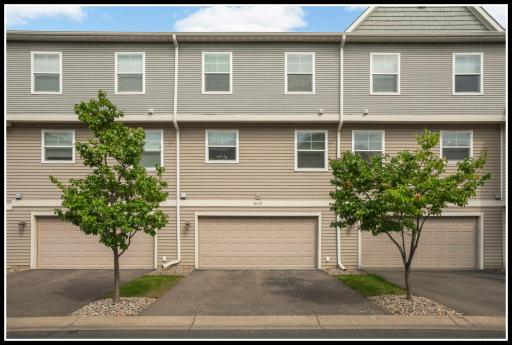 8065 Kirkwood Lane N, 82, Maple Grove, MN 55369